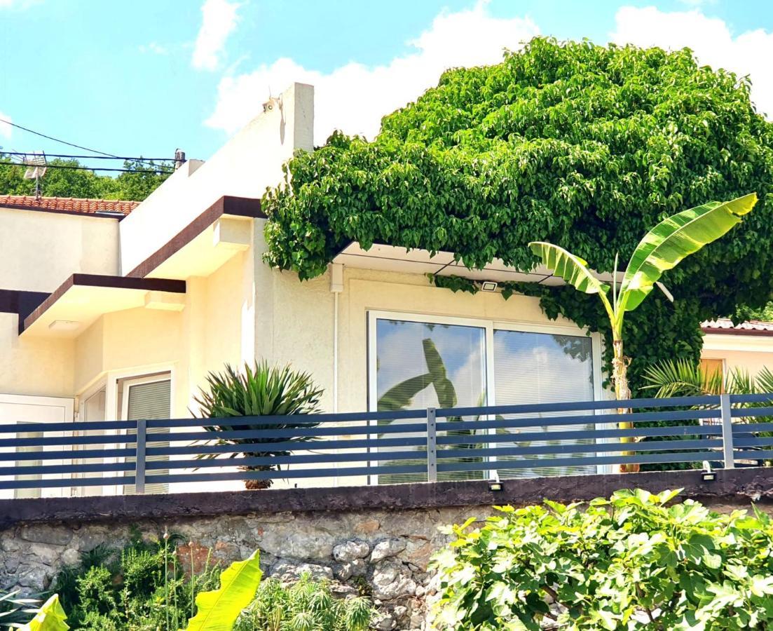 Penthouse Jacuzzi & Pool Apartmants Opatija Exterior foto